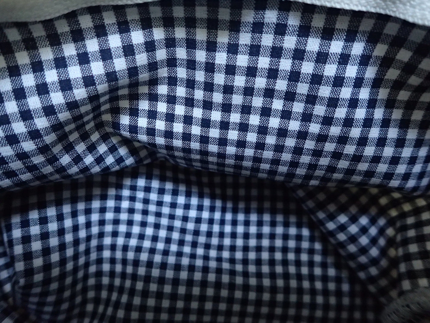 Trousse plate fourre-tout – Fermeture dorée