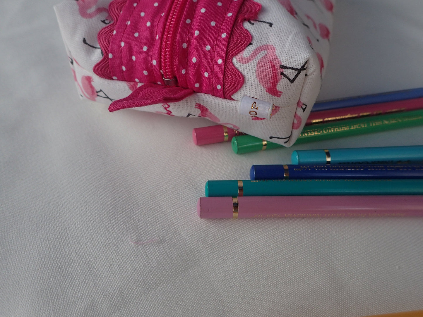 Trousse en coton avec croquet et ruban – Détail artisanal unique
