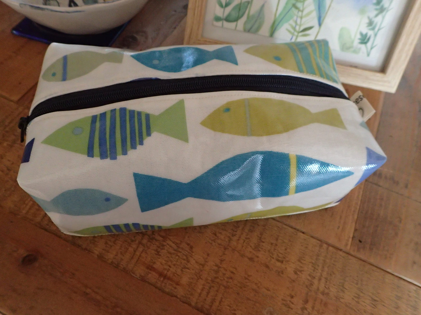Trousse imperméable en toile enduite