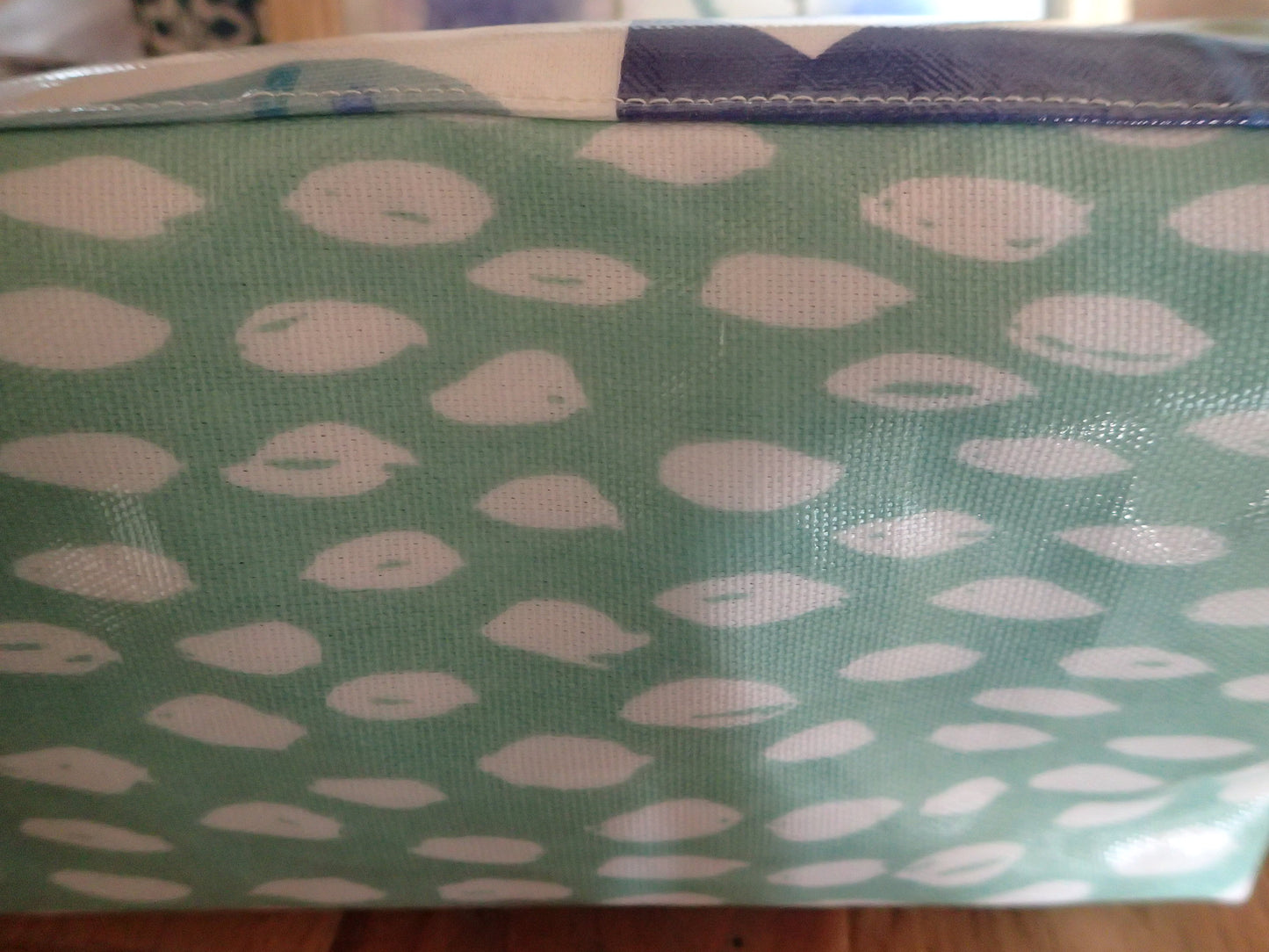 Trousse imperméable en toile enduite
