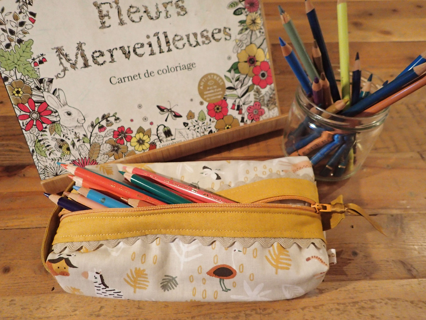 Trousses scolaire motifs animaux