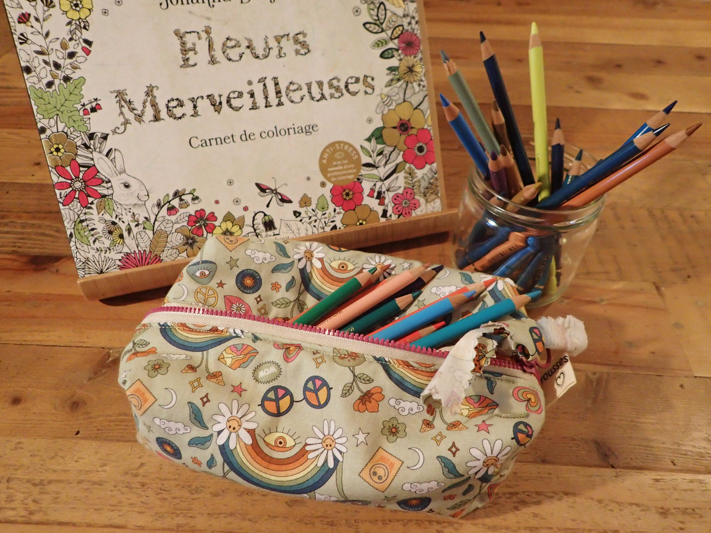 Trousses scolaire motifs fleuris
