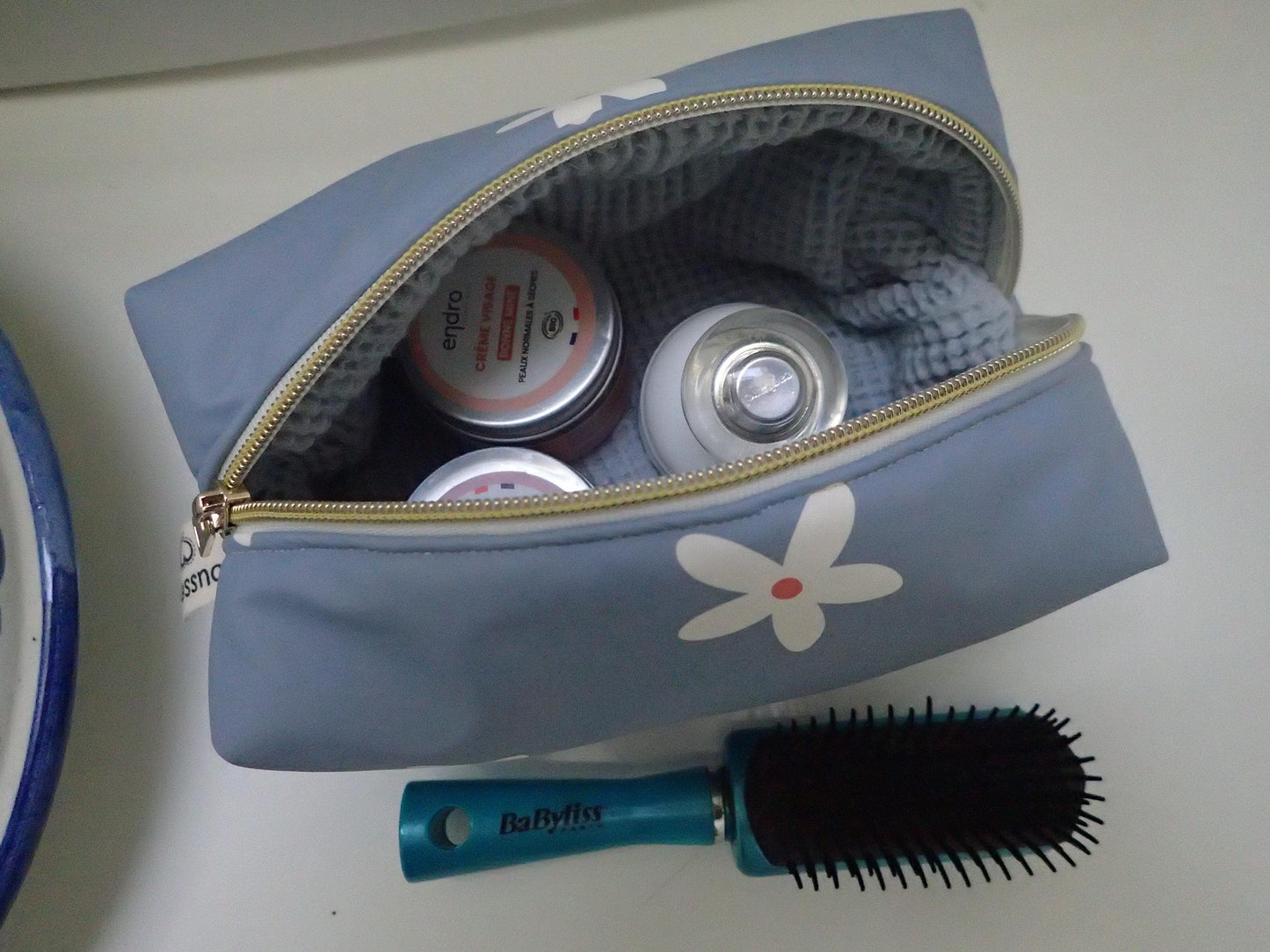 Trousse de toilette imperméable artisanale – Zéro déchet