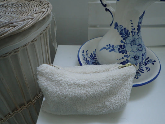Trousse plate fourre-tout – Fermeture dorée